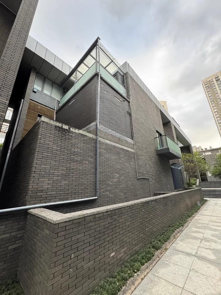 深圳北站稀缺别墅资源法拍房白石龙地铁口龙华万科金域华府精装夺目放拍-第5张图片-法拍在线官网