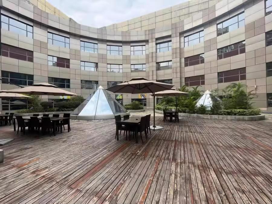 深圳市龙华区观澜街道中心区格兰云天大酒店债权投资-第5张图片-法拍在线官网