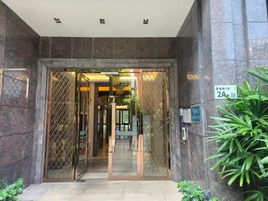 深圳中熙君南山法拍房6万起低密园林美宅近商圈地铁性价比逆天-第8张图片-深圳法拍房房源信息官方网站