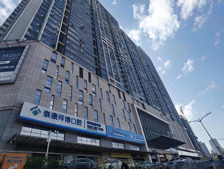 法拍房投资良机深圳龙岗核心布吉大都汇大厦商业楼层带廿年11.4%回报率租约加持