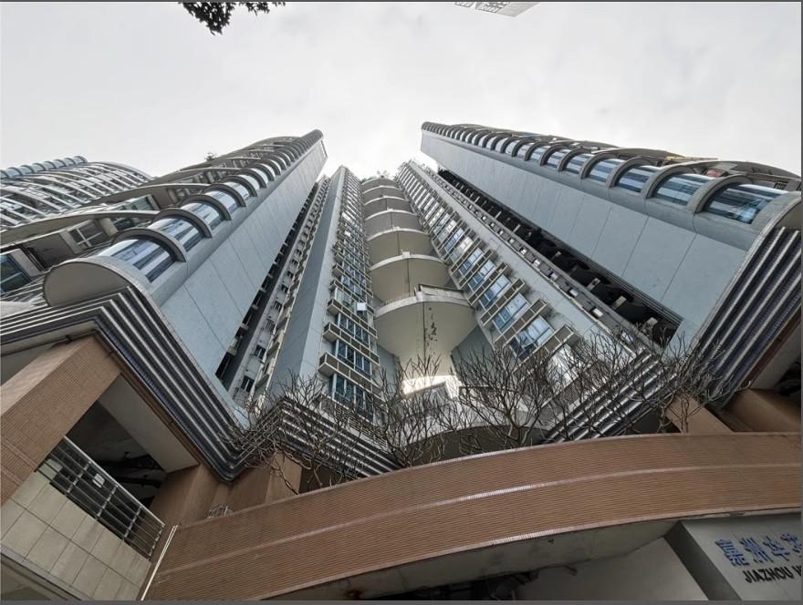 单挑10套深圳福田中心区高性价比地铁法拍房顶级配套+优质教育资源