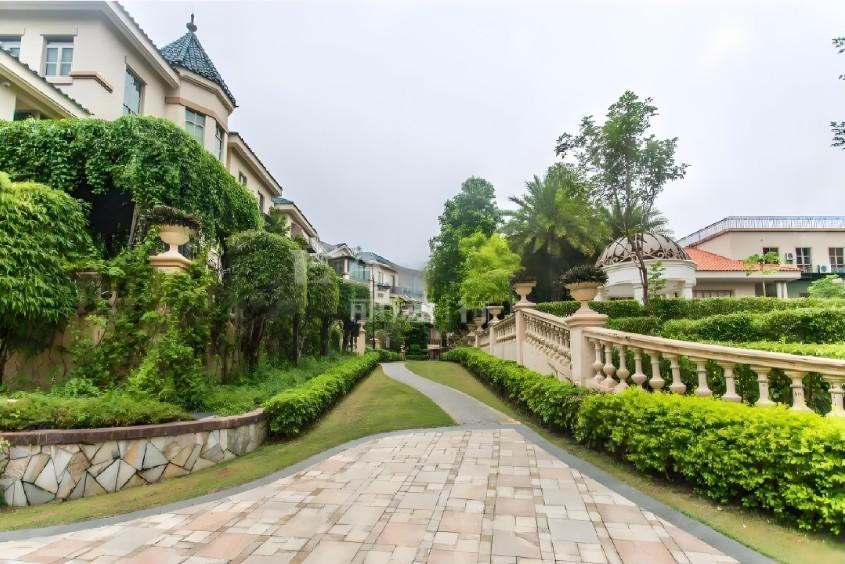 法拍房孤品独秀深圳福田贵脉香蜜湖熙园Townhouse稀缺欧式别墅自带独立庭院-第7张图片-法拍在线官网