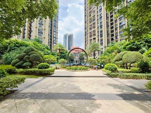 深圳龙岗德润荣君府簇新法拍房多维交通枢纽坂田黄金区位-第1张图片-法拍在线官网