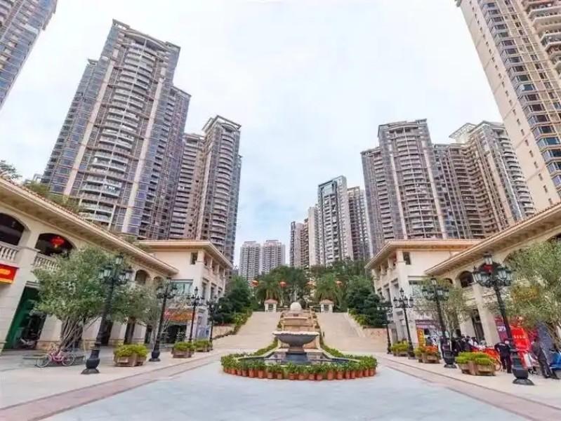 深圳罗湖淘金山湖景花园两套法拍房稀缺臻藏位置绝佳富家兴业旺丁