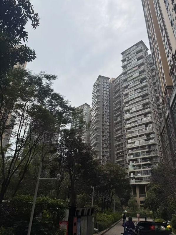 深圳法拍房宝藏清单宝安中心区四大潜力硬核房源解锁资产新机遇-第8张图片-法拍在线官网