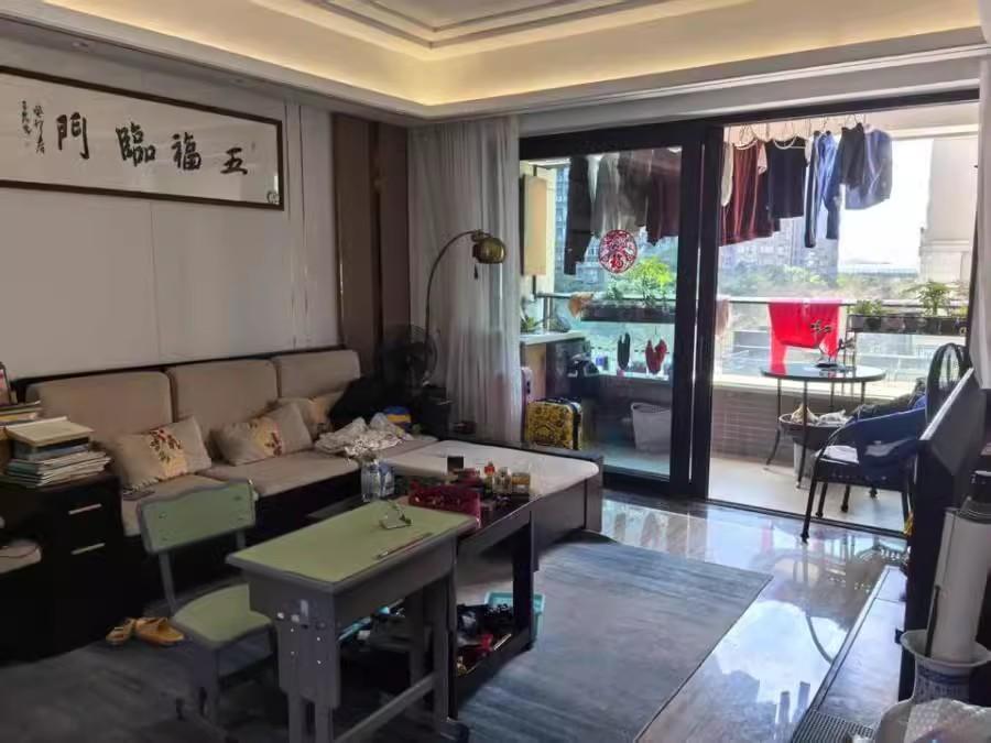 深圳法拍房宝藏清单宝安中心区四大潜力硬核房源解锁资产新机遇-第20张图片-法拍在线官网