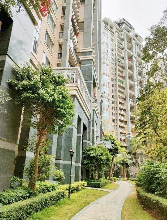 深圳中心区隐贵住区孤品福田香蜜湖第一生态苑顶复法拍房占位价值高地-第2张图片-法拍在线官网