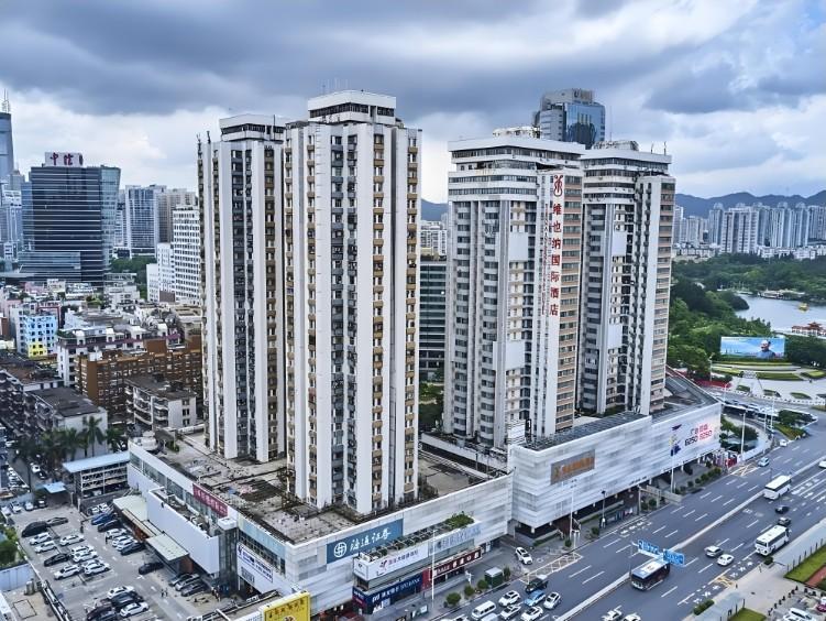 15%+年化回报率地铁口商圈红岭大厦裙楼整3层商业法拍房可清场交付-第1张图片-法拍在线官网