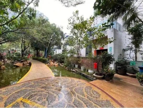 深圳湾总部经济圈稀缺别墅资产配置样本南山皇庭港湾唯一法拍标的-第1张图片-法拍在线官网