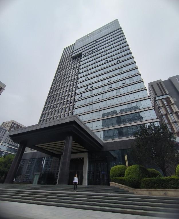 宝能科技园工业厂房法拍房深度解析：产业集聚下的资产价值与风险研判