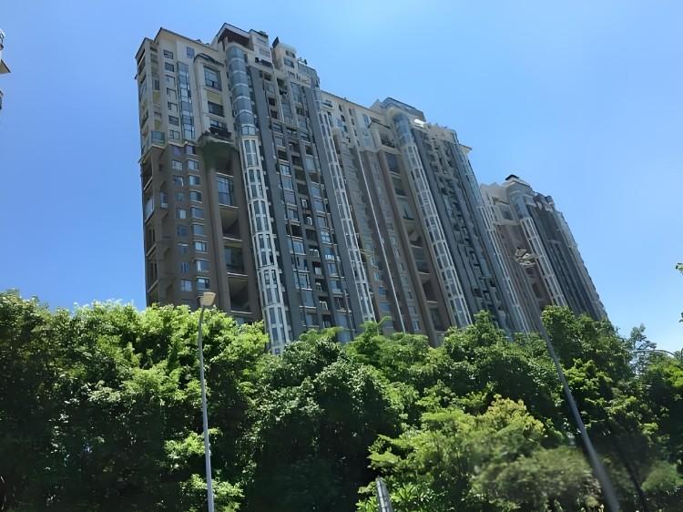 福田核心区稀缺资产香蜜湖一号400平顶复豪宅4.1折法拍房享绝版湖景-第2张图片-法拍在线官网