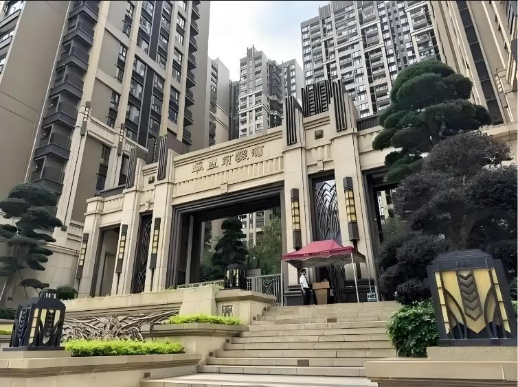 深圳宝安法拍房600万起从87㎡三房到175㎡四房空间利用率及实用性PK-第6张图片-法拍在线官网