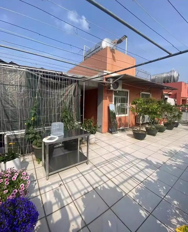 深圳龙岗坂田核心区现钞生意年收百万+多金底商的7层带租约私宅法拍房-第2张图片-深圳法拍房房源信息官方网站